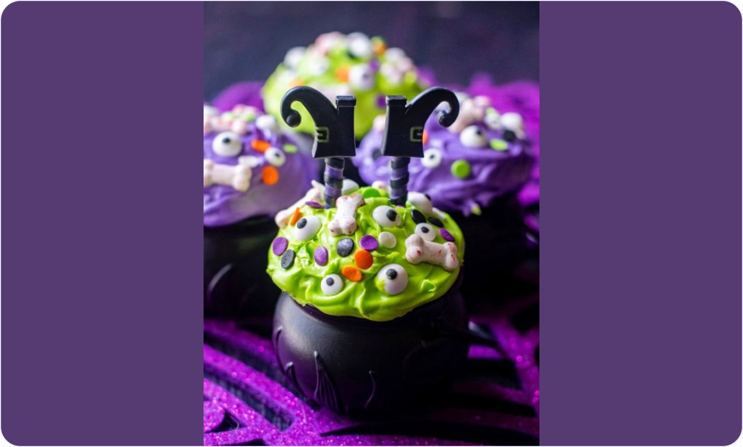 Cauldron сupcakes decoration