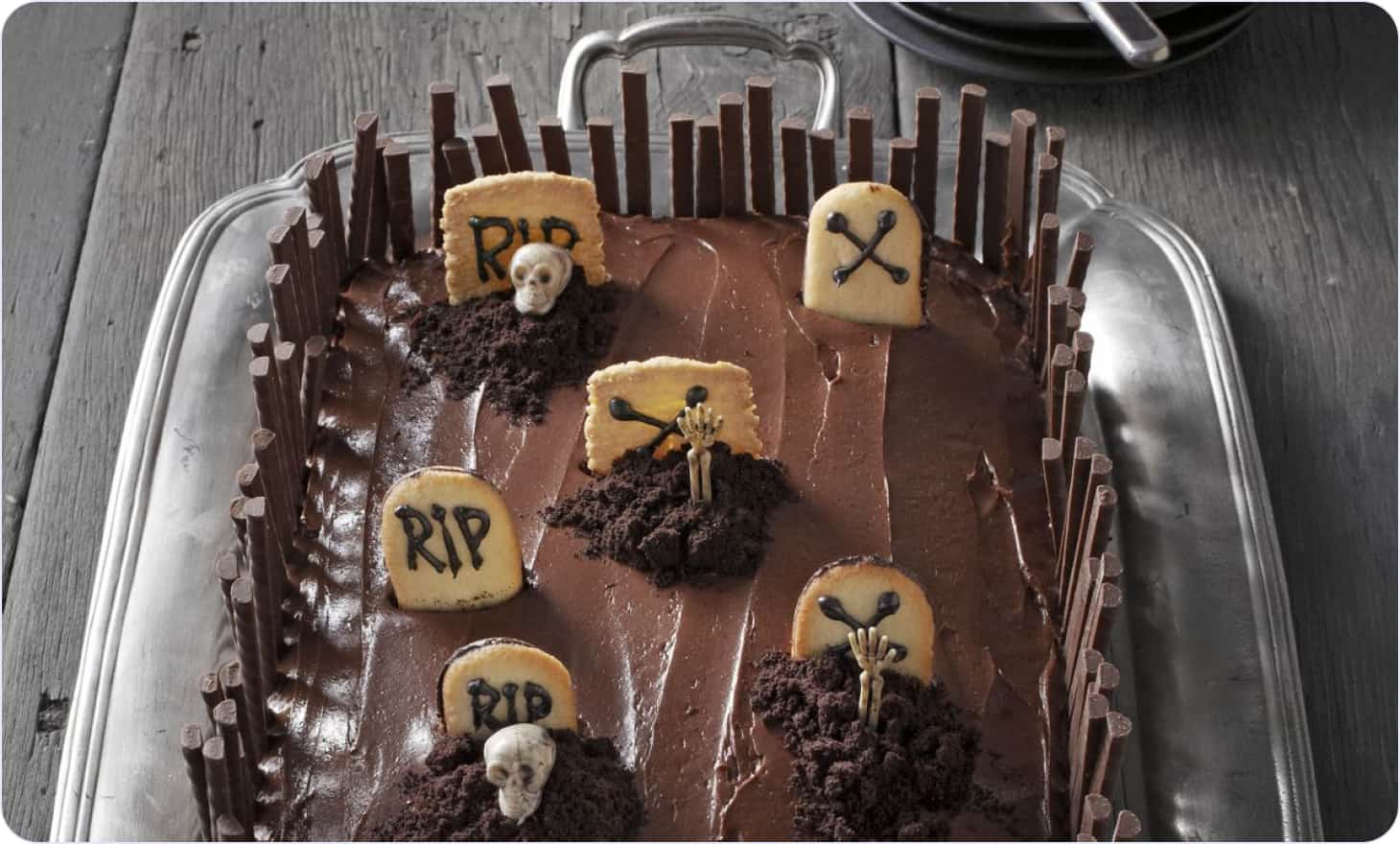 Graveyard sheet cake