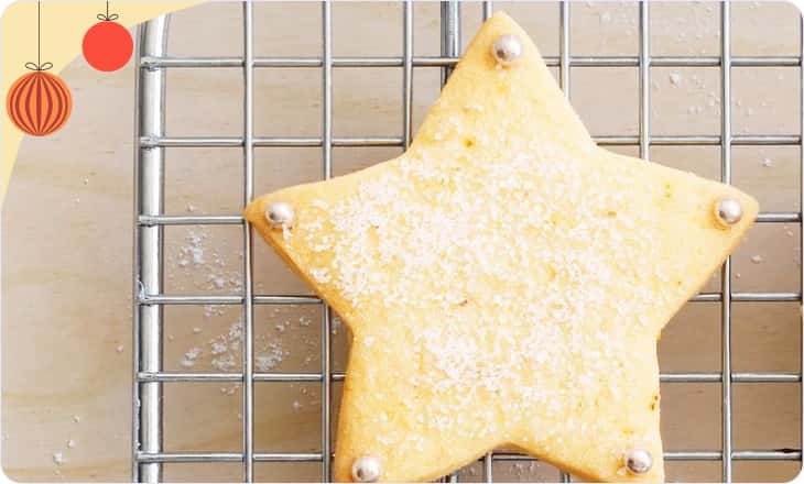 Christmas cookies with almonds and vanilla