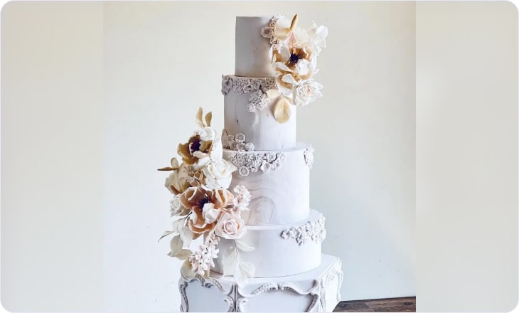 Wedding cake with mixed shapes examples