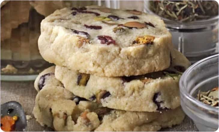  Pistachio and cranberry Christmas cookies