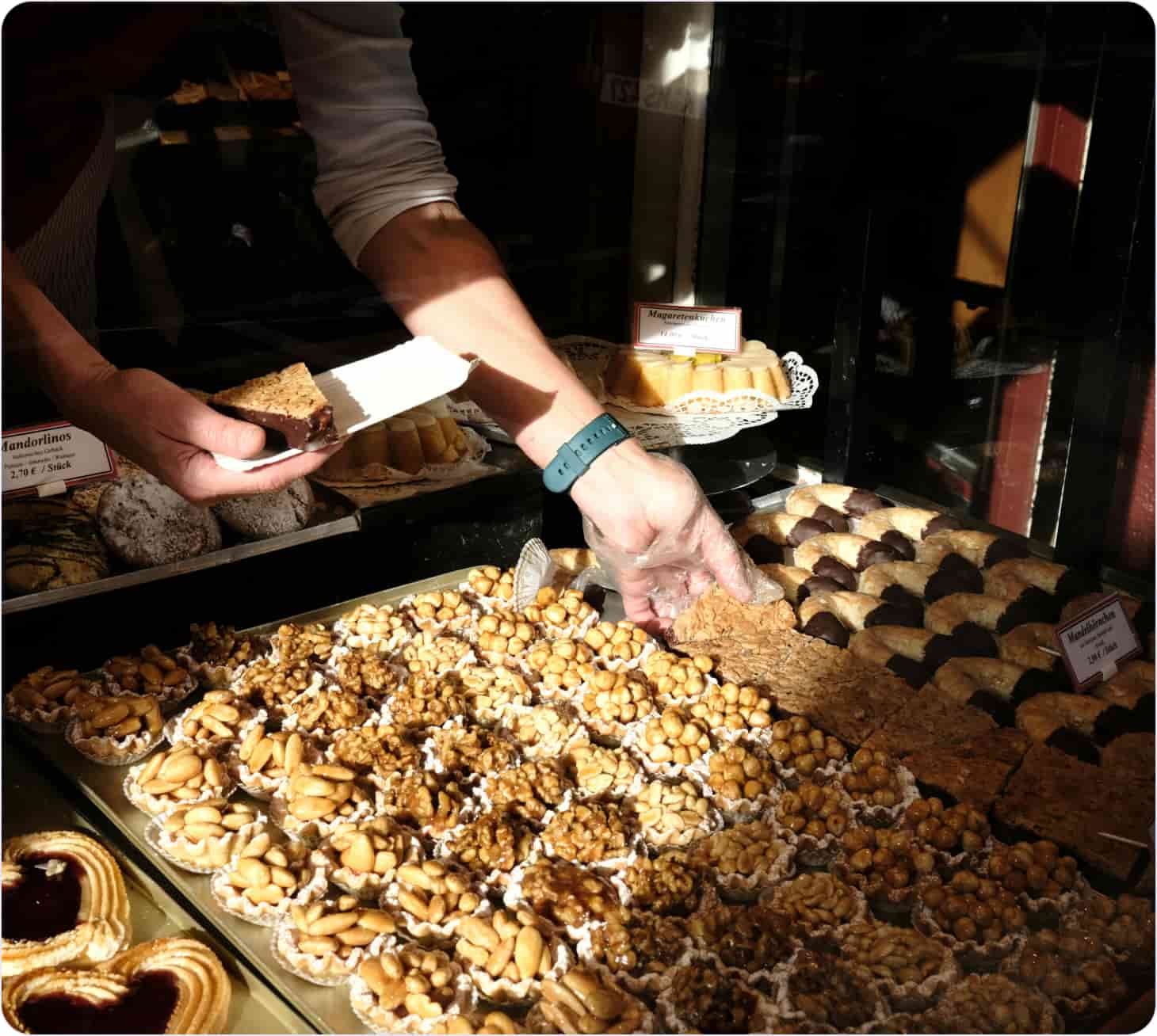 Different cupcakes display